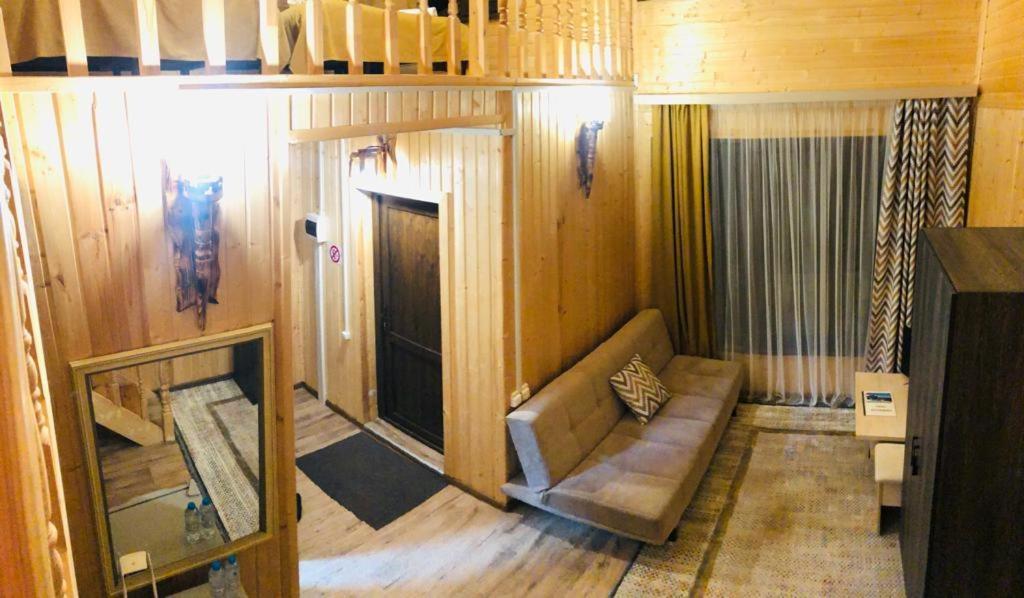 Cottage Chalet And Tours ディリジャン エクステリア 写真